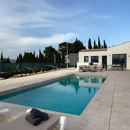 Villa Acogedora En